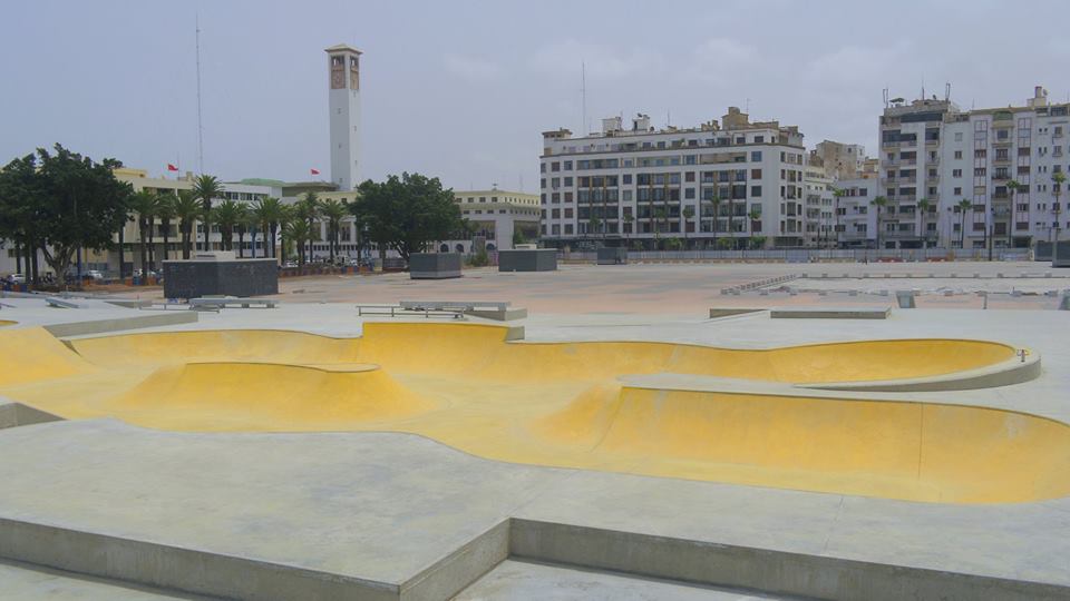 فضاء للتزلج «Skate Park» بساحة الراشدي