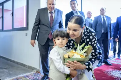 الأميرة للا أسماء تطلق برنامج «السماعة الطبية للجميع» لفائدة الأطفال وضعاف السمع
