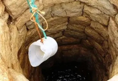 العثور على جثة طفل داخل بئر نواحي ابن أحمد والتحقيق لكشف ملابسات الوفاة
